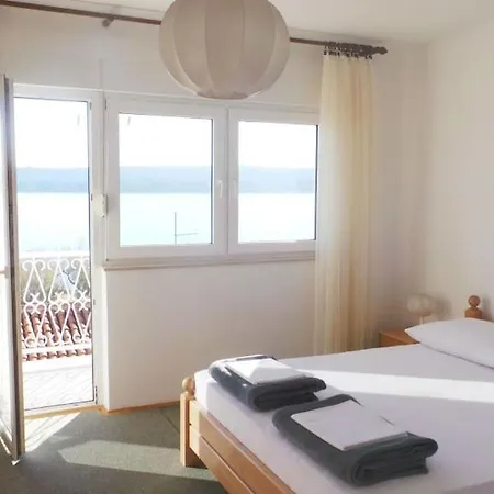 In With Sea View, Balcony, Air Conditioning, Wifi 237-1 Duce