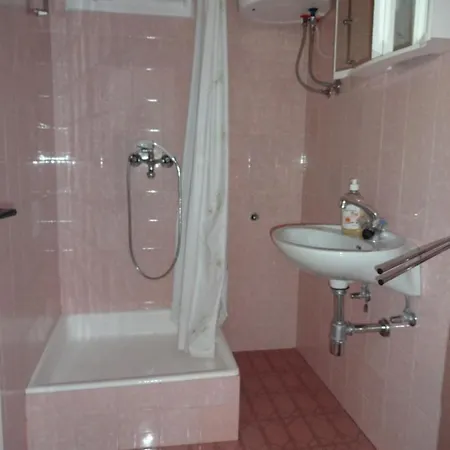 In With Sea View, Balcony, Air Conditioning, Wifi 237-1 *