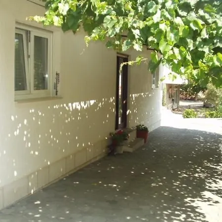 In With Sea View, Balcony, Air Conditioning, Wifi 237-1 * Duće