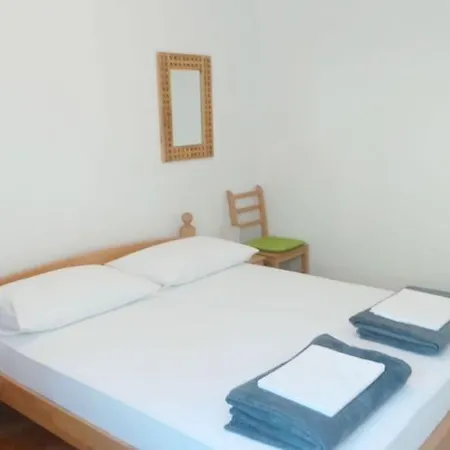 In With Sea View, Balcony, Air Conditioning, Wifi 237-1 * Duće